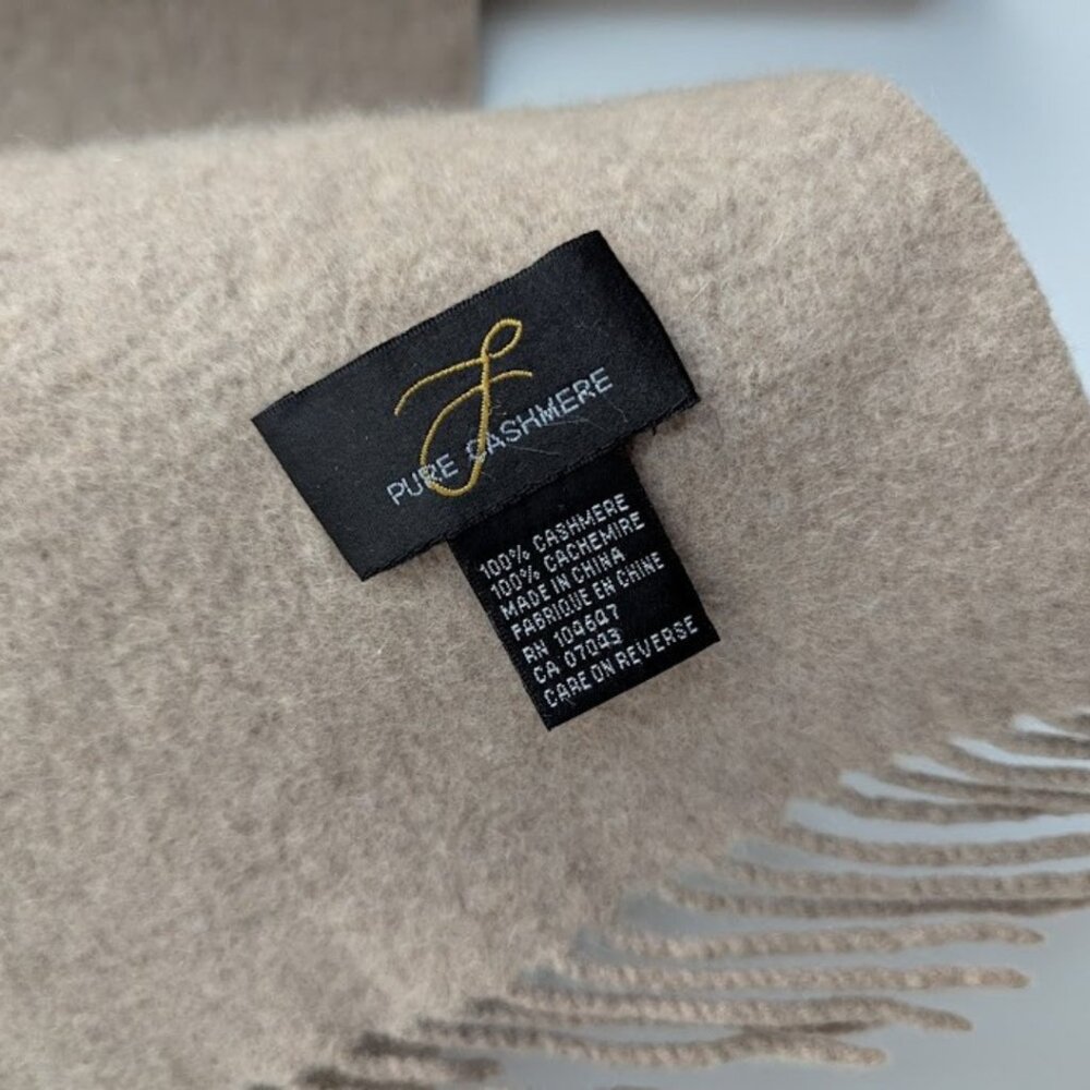 Pure Cashmere 100% Cashmere Beige Blanket Wrap - Picture 3 of 13
